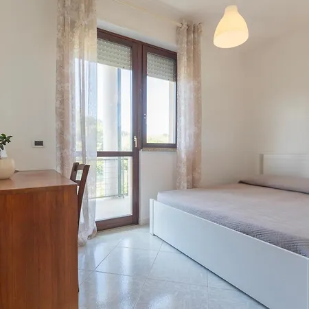 Sottobomba By Elbasummer Apartman